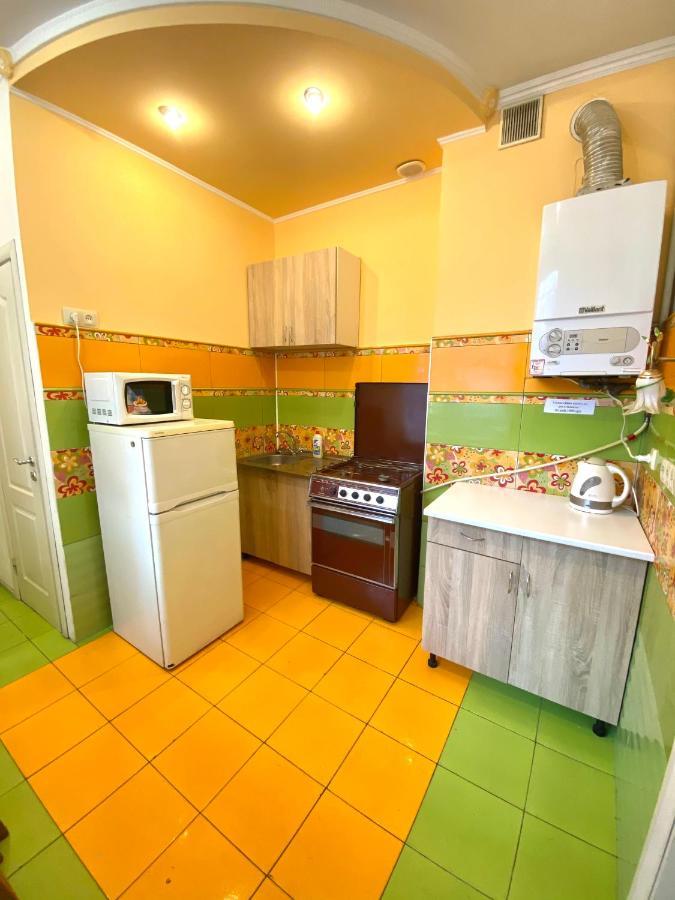 Apartment біля залізничного вокзалу вулиця залізнична 10 до 5 гостей